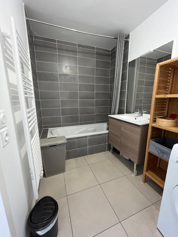 Le Bain De Lumiere - Appart-Hotel アヌシー エクステリア 写真